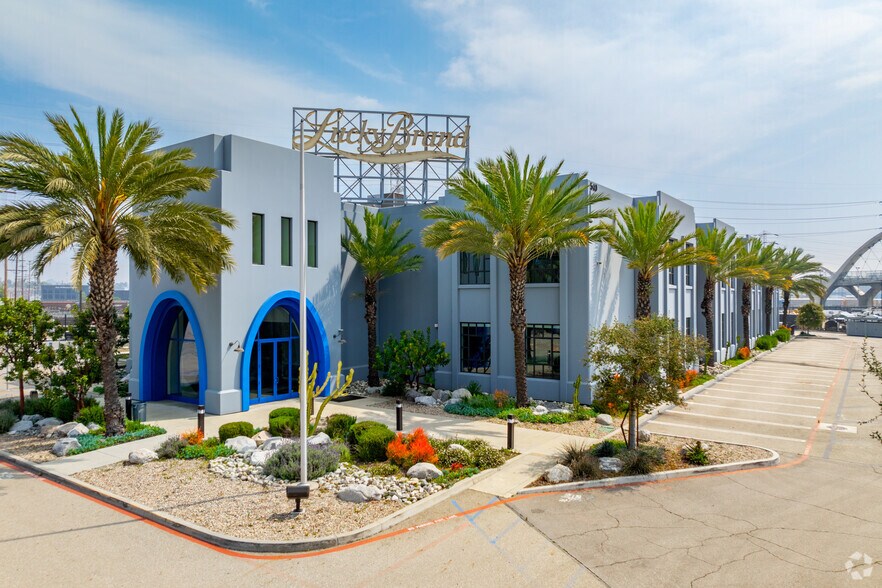 540 S Santa Fe Ave, Los Angeles, CA à louer - Photo du bâtiment - Image 1 de 15