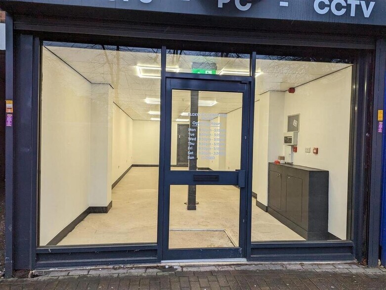 186 High St, Bloxwich à louer - Photo du bâtiment - Image 2 de 15