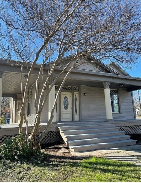 411 Blanco Rd, San Antonio, TX for sale - Primary Photo - Image 1 of 1