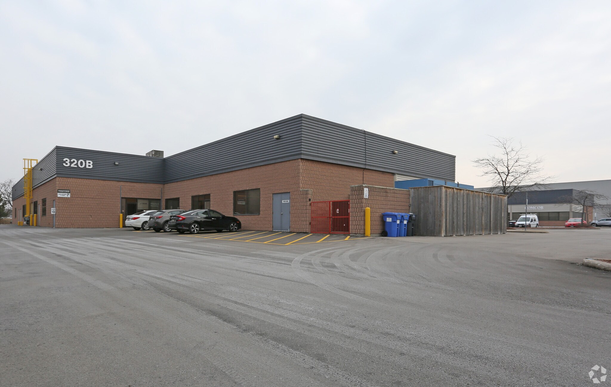 320B Pinebush Rd, Cambridge, ON à vendre Photo principale- Image 1 de 1