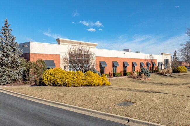 Plus de détails pour 145 Tower Dr, Burr Ridge, IL - Flex à vendre