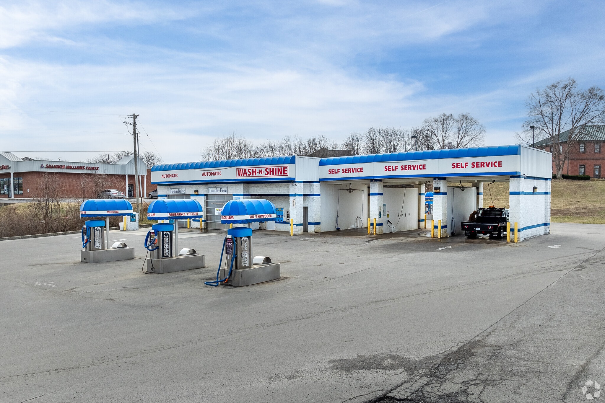 1888 Midland Trl, Shelbyville, KY for sale Primary Photo- Image 1 of 4