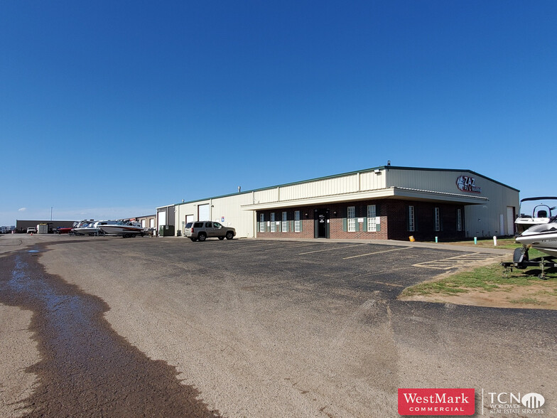 1511 E FM 1585, Lubbock, TX à vendre - Photo du b timent - Image 1 de 1