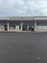 841-869 Jones Hill Rd, West Haven, CT for lease Interior Photo- Image 1 of 8