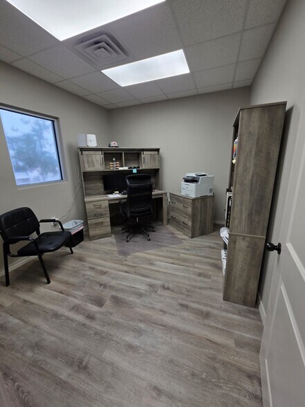 10904 Texas 191, Midland, TX à vendre - Photo du bâtiment - Image 3 de 15