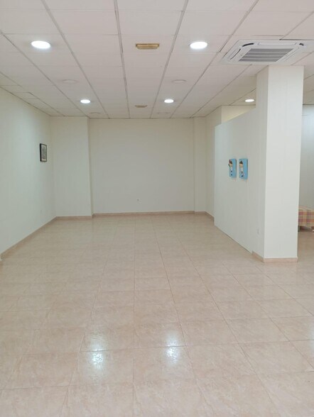 Retail in Murcia, Murcia for sale - Building Photo - Image 1 of 7