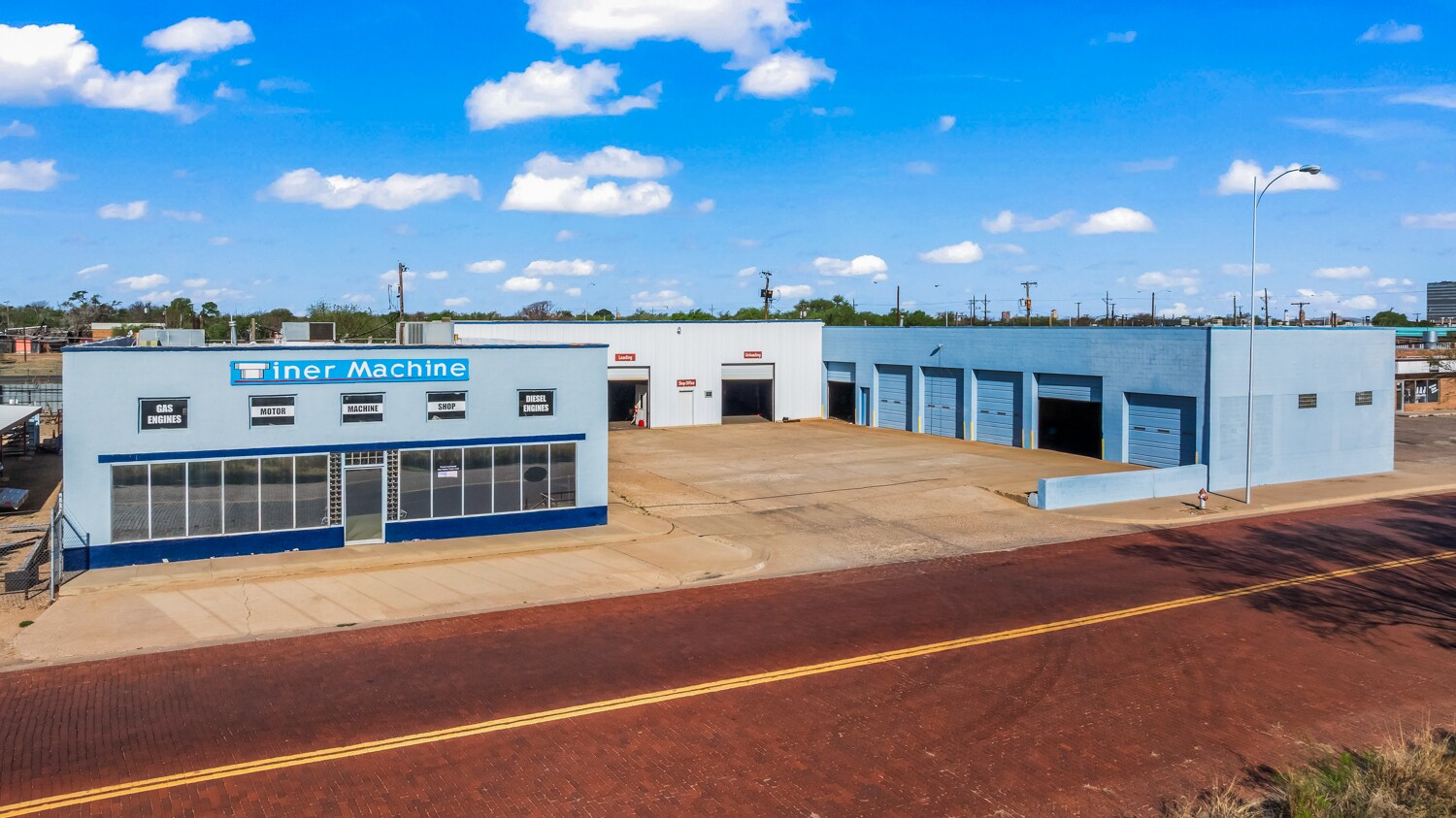 2402 Buddy Holly Ave, Lubbock, TX à vendre Photo principale- Image 1 de 58