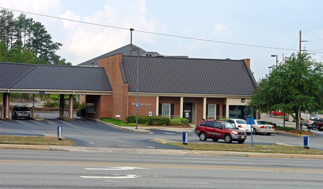 More details for 4800 Garners Ferry Rd, Columbia, SC - Retail for Sale