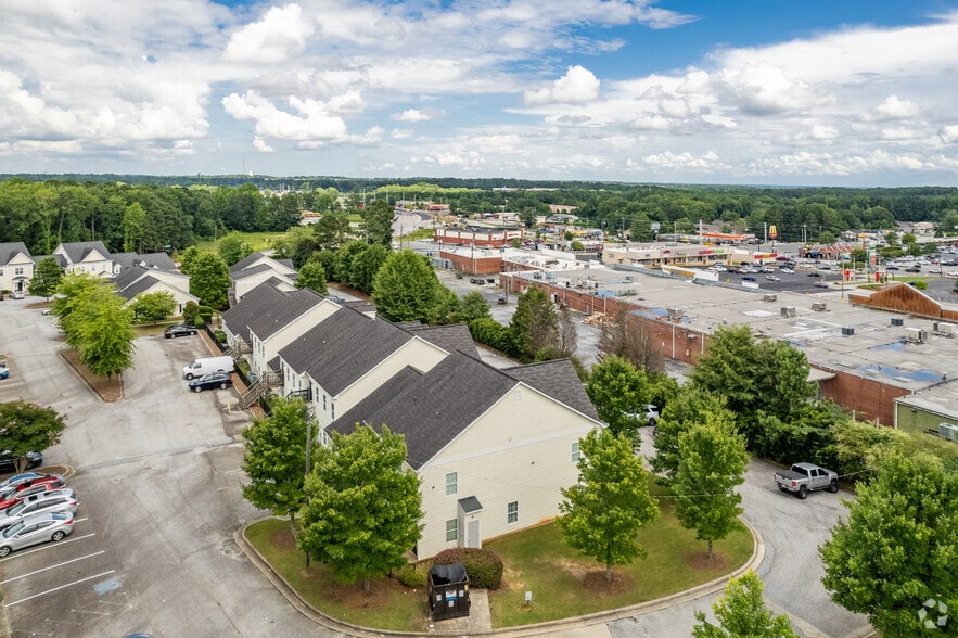 8325 Office Park Dr, Douglasville, GA for lease - Aerial - Image 3 of 15