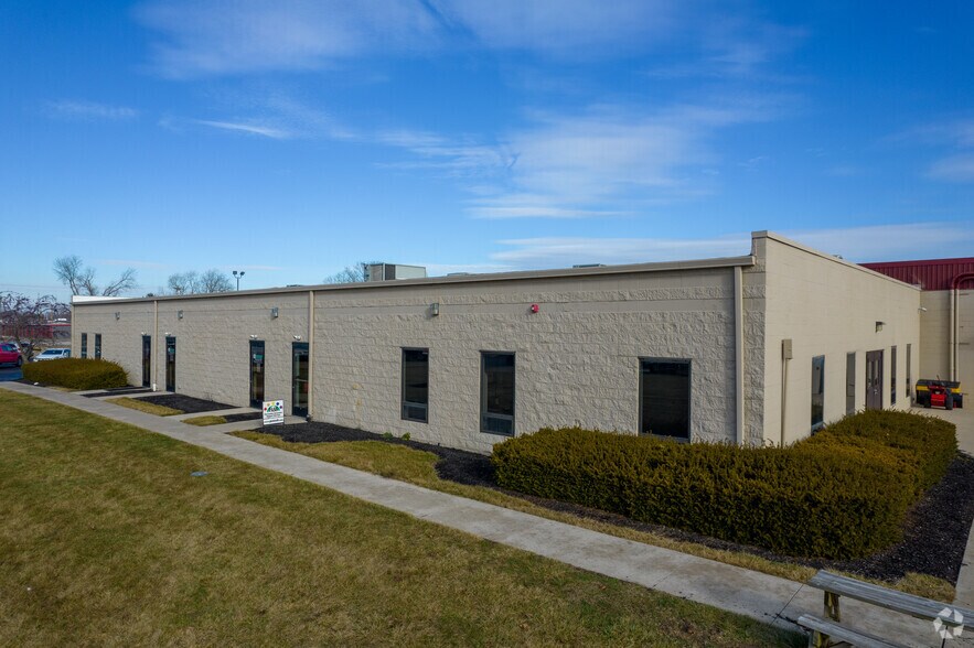 648 Clymer Rd, Marysville, OH for lease - Building Photo - Image 1 of 9