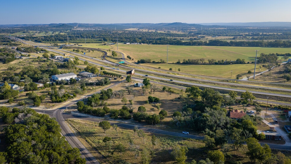 3 Holiday Rd, Comfort, TX for lease - Aerial - Image 3 of 34
