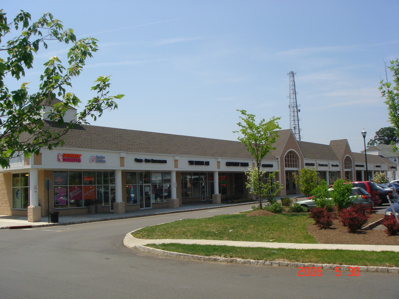 4110-4126 Quakerbridge Rd, Lawrenceville, NJ for lease - Building Photo - Image 1 of 5