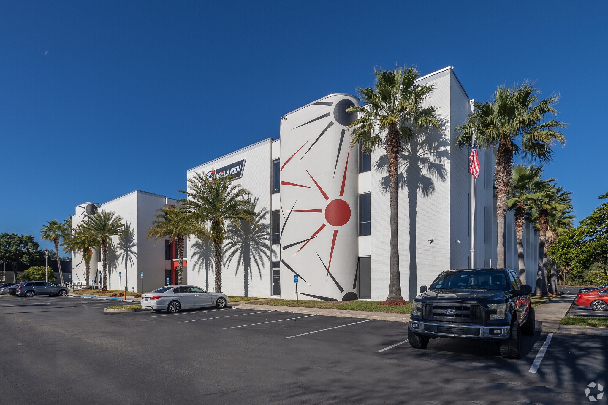 3733 University Blvd W, Jacksonville, FL à louer Photo du bâtiment- Image 1 de 57