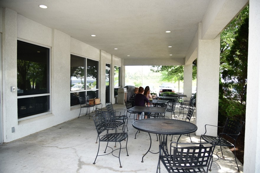 100-120 Dawson Dr, Winchester, VA à vendre - Autre - Image 3 de 9