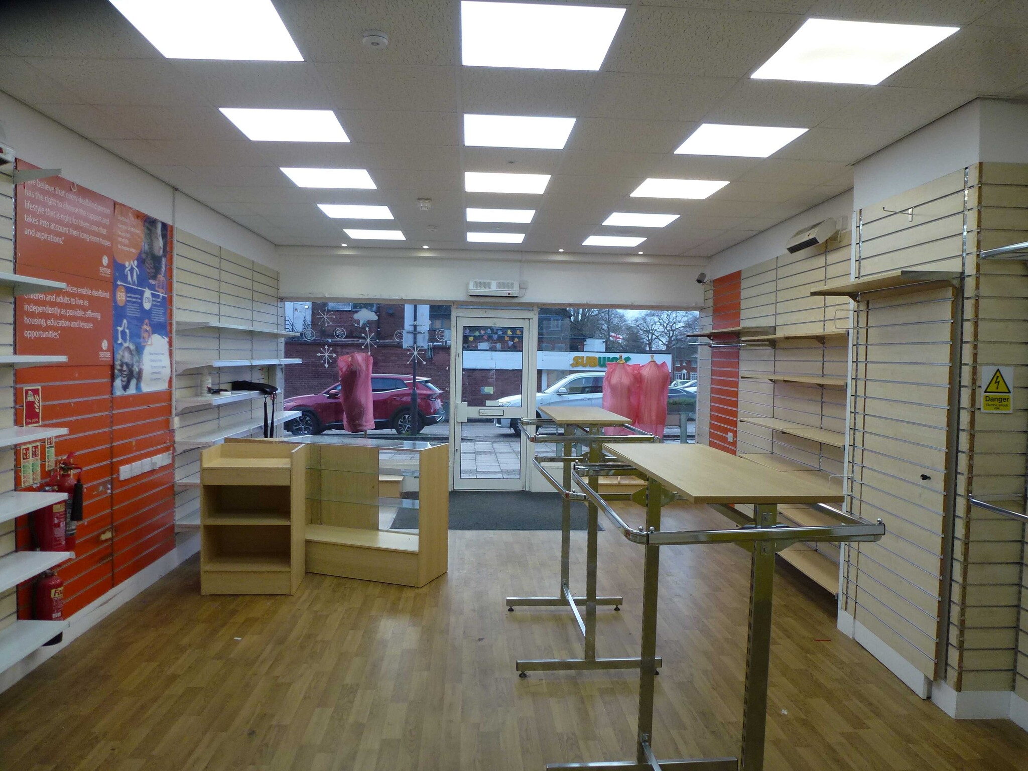 4 Croft Para, Walsall à louer Photo intérieure- Image 1 de 3