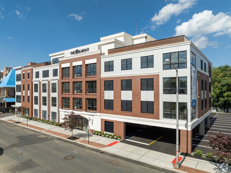 27 3rd Ave, Long Branch, NJ for lease - Primary Photo - Image 1 of 29