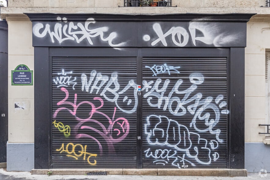 18 Rue Leibniz, Paris for sale - Building Photo - Image 2 of 4
