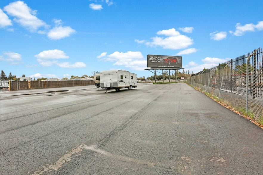 5650 66th Ave, Sacramento, CA for sale - Building Photo - Image 3 of 8