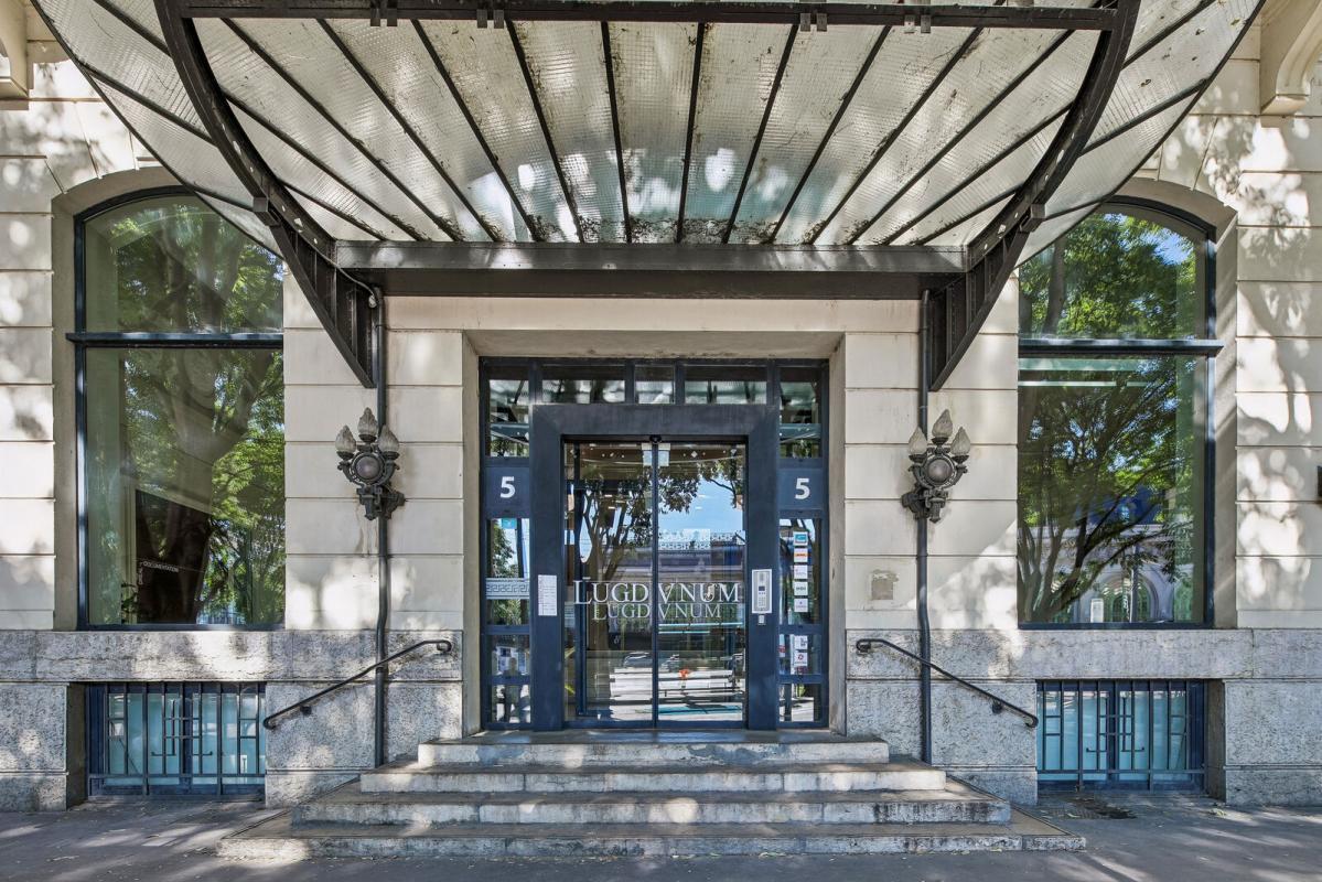 5 Place Jules Ferry, Lyon for lease Building Photo- Image 1 of 19
