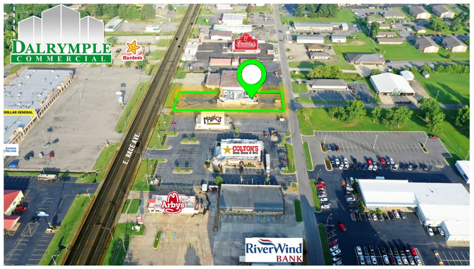 3000 E Race Ave, Searcy, AR à vendre - Photo du bâtiment - Image 2 de 8