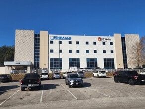 5109 Medical Dr, San Antonio, TX à louer Photo du bâtiment- Image 1 de 11