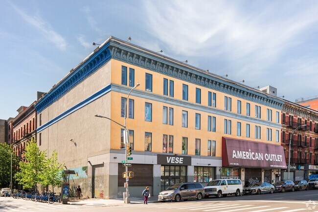 More details for 2151-2157 3rd Ave, New York, NY - Retail for Lease