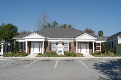 1377 Providence Rd, Brandon, FL à louer Photo principale- Image 1 de 34