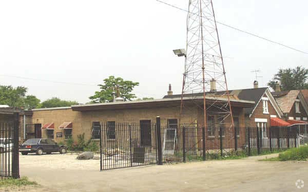 3018 S Spaulding Ave, Chicago, IL for sale - Building Photo - Image 3 of 4