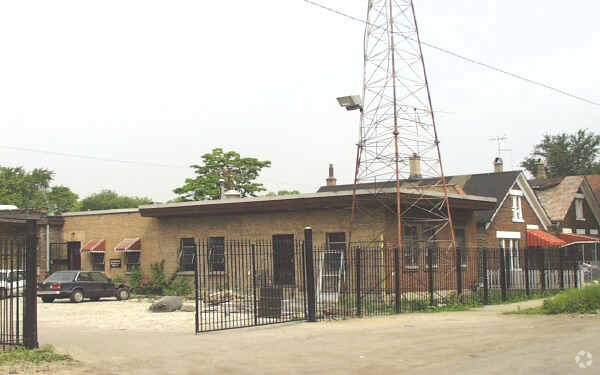 3018 S Spaulding Ave, Chicago, IL à vendre - Photo du bâtiment - Image 3 de 4