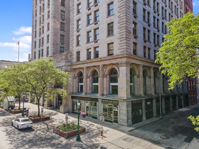 120 E Washington St, Syracuse, NY à louer - Photo du bâtiment - Image 3 de 21