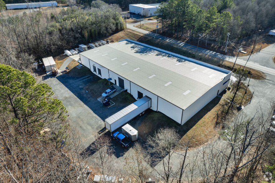 418 Old Greenville Rd, Spartanburg, SC for lease - Building Photo - Image 1 of 14