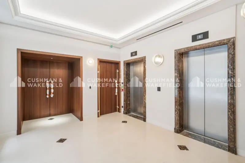 119-121 Avenue Des Champs Elysées, Paris à louer - Hall d’entrée - Image 3 de 13