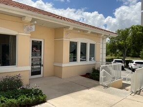25080 Olympia Ave, Punta Gorda, FL for lease Building Photo- Image 2 of 12