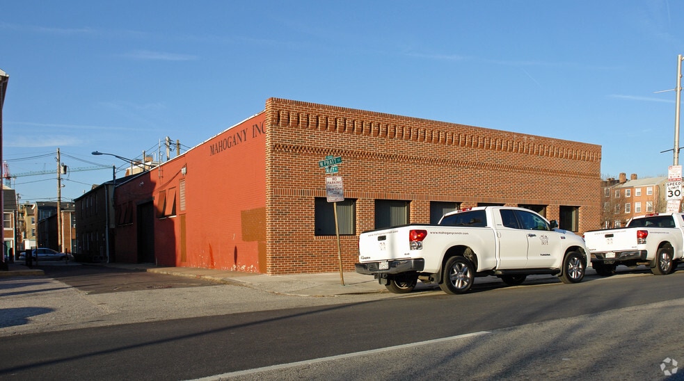 910 W Pratt St, Baltimore, MD for sale - Building Photo - Image 2 of 3