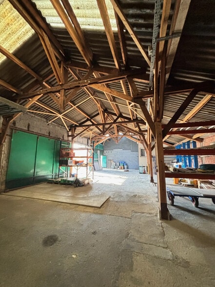 55 Rue Du Colonel Fabien, Arcueil for sale - Building Photo - Image 2 of 17