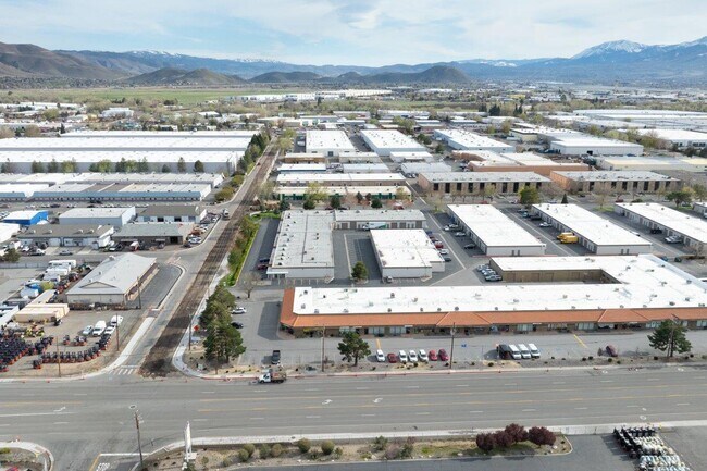 Plus de détails pour 150 Freeport Blvd, Sparks, NV - Local d'activités, Industriel à louer