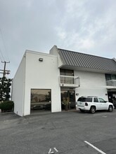 12811-12825 Coral Tree Pl, Los Angeles, CA for lease Interior Photo- Image 1 of 1