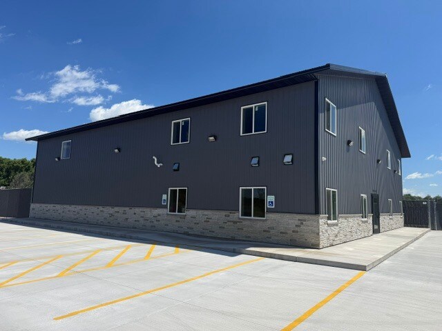 16651 Polk St NE, Ham Lake, MN for sale Building Photo- Image 1 of 16