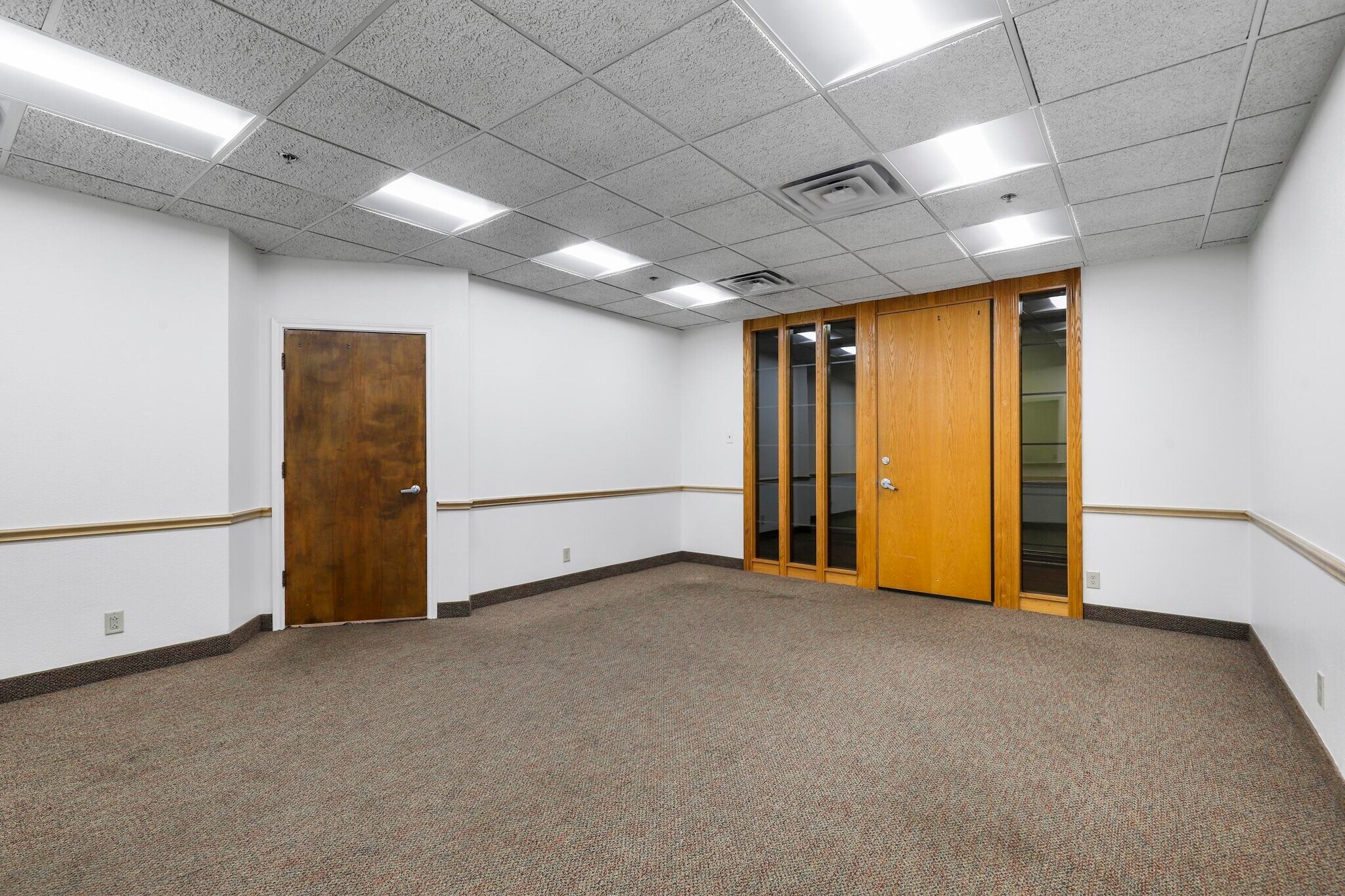 11801 South Fwy, Burleson, TX à vendre Photo intérieure- Image 1 de 1