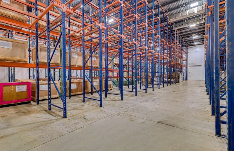 9342 SE Loop 410, San Antonio, TX for lease - Building Photo - Image 3 of 9