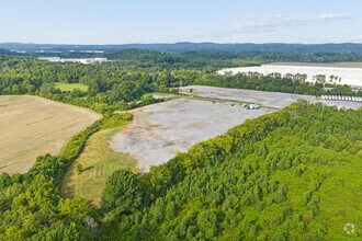 390 Johnson Lake Rd, Adairsville, GA - Aerial map view