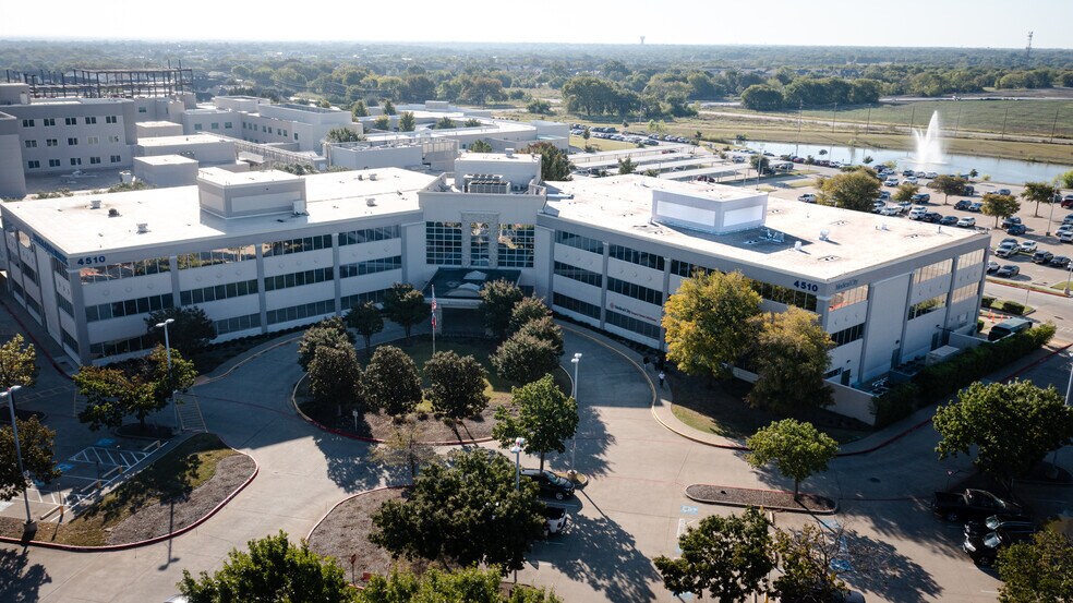 4510 Medical Center Dr, McKinney, TX à louer - Photo du bâtiment - Image 3 de 7