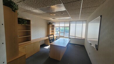 20800 Southfield Rd, Southfield, MI for lease Interior Photo- Image 2 of 10