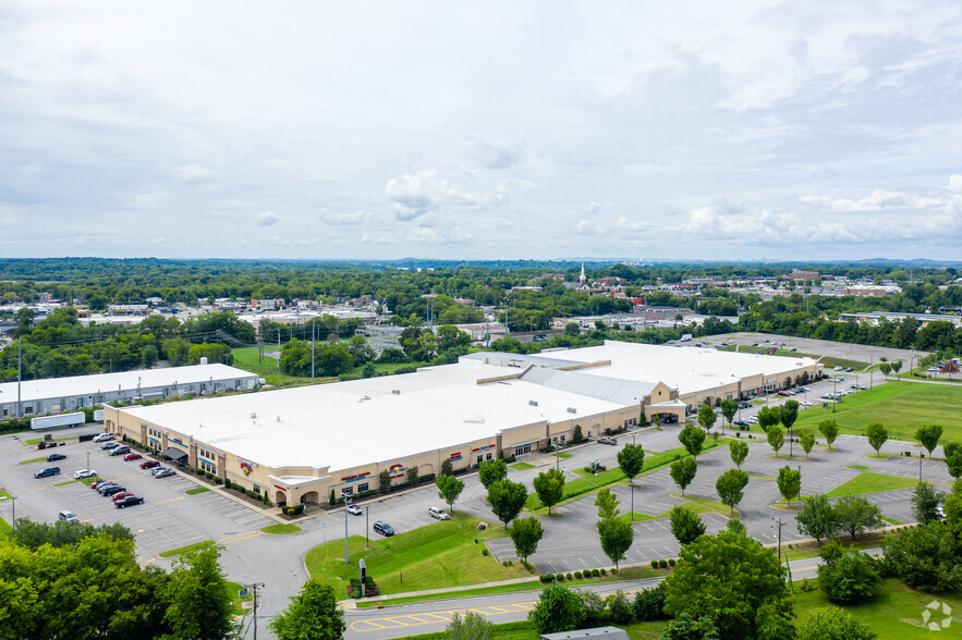 90 Volunteer Dr, Hendersonville, TN for lease - Aerial - Image 3 of 7