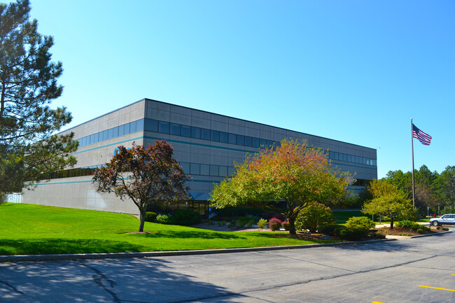 More details for 2 College Park Dr, Hooksett, NH - Office for Lease