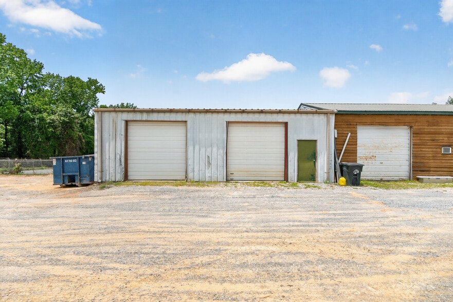 3470 Gribble Rd, Matthews, NC à louer - Photo du bâtiment - Image 2 de 6