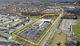 Plus de détails pour 1200 E Chicago St, Elgin, IL - Commerce de détail à vendre