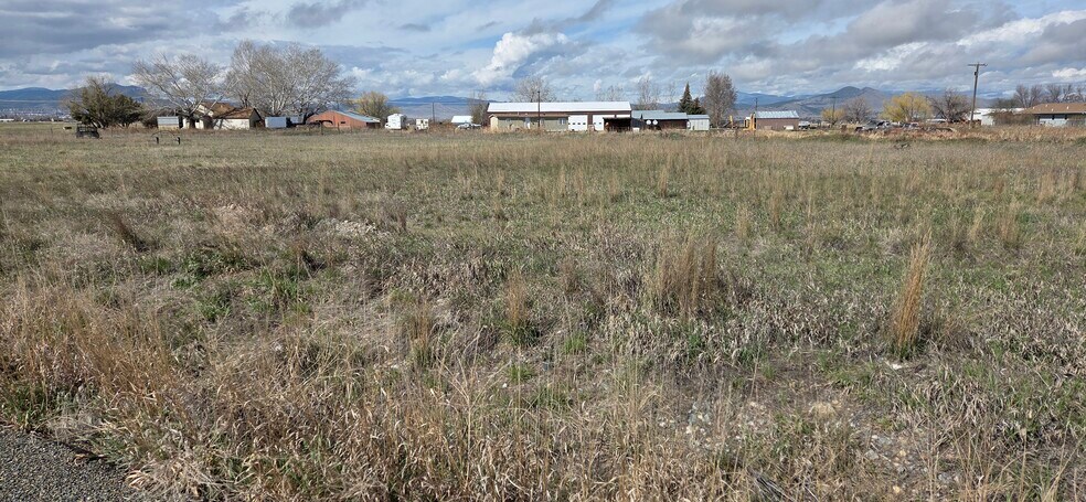 3780 Cupid Dr, Helena, MT à vendre - Photo du bâtiment - Image 3 de 8