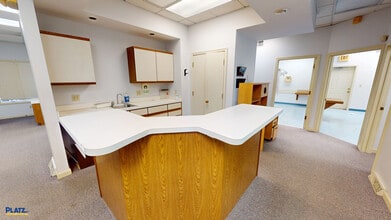 935 Trailwood Dr, Youngstown, OH à louer Photo intérieure- Image 2 de 6