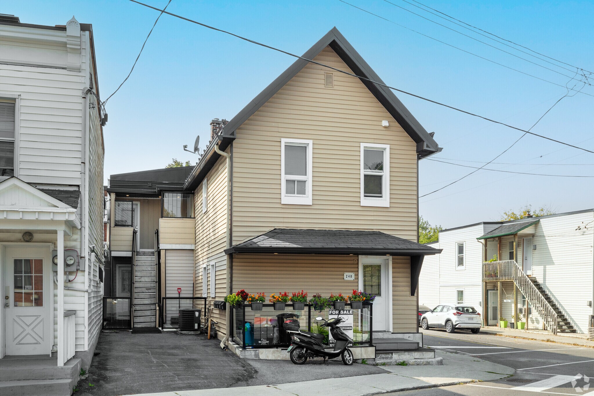 240 Marier Ave, Ottawa, ON à vendre Photo principale- Image 1 de 1